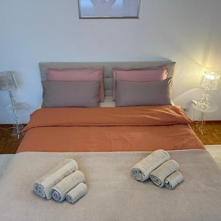 Lugano Ferienwohnung Naehe Vom See Mit Swimmingpool & Sauna Paradiso Esterno foto